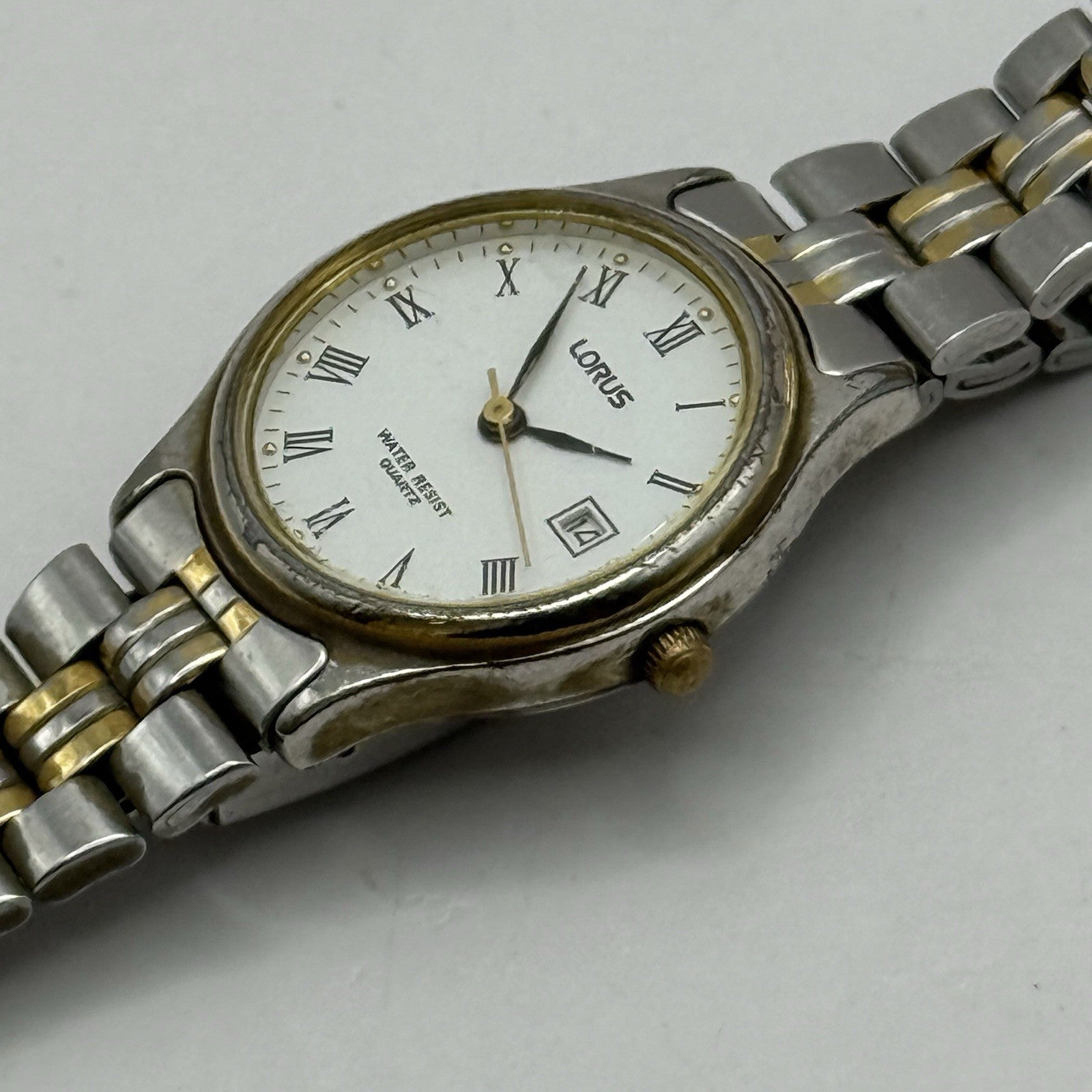 26mm Working Ladies Lorus V782-X113 Two Tone Date Dial Quartz Watch 6 Inches