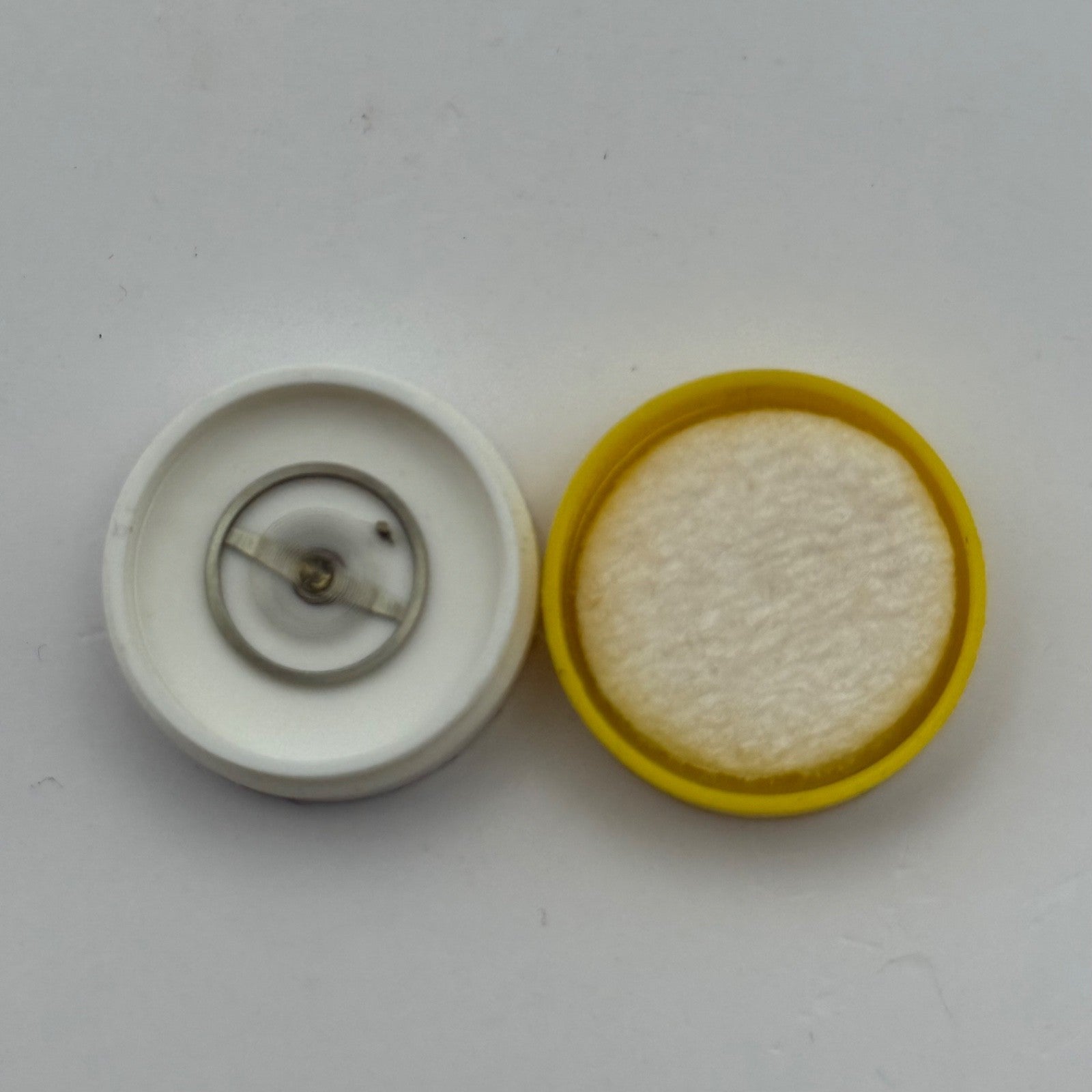 Oris 470, 471 Balance Wheel Complete And Spring 334 Watch Movement Parts NOS