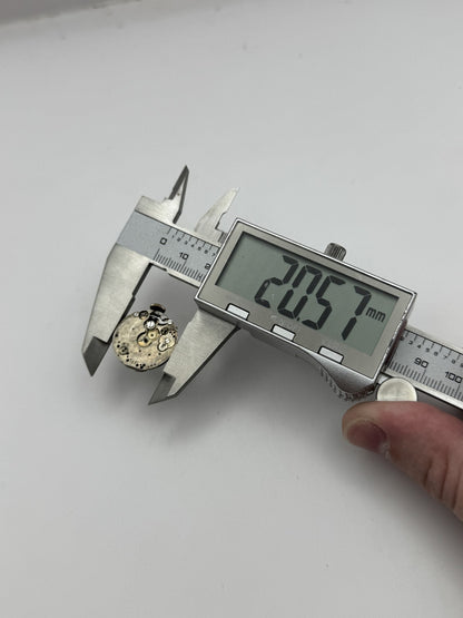 20.5mm Vintage Interesting unidentified Manual Wind Swiss Watch Movement REPAIR