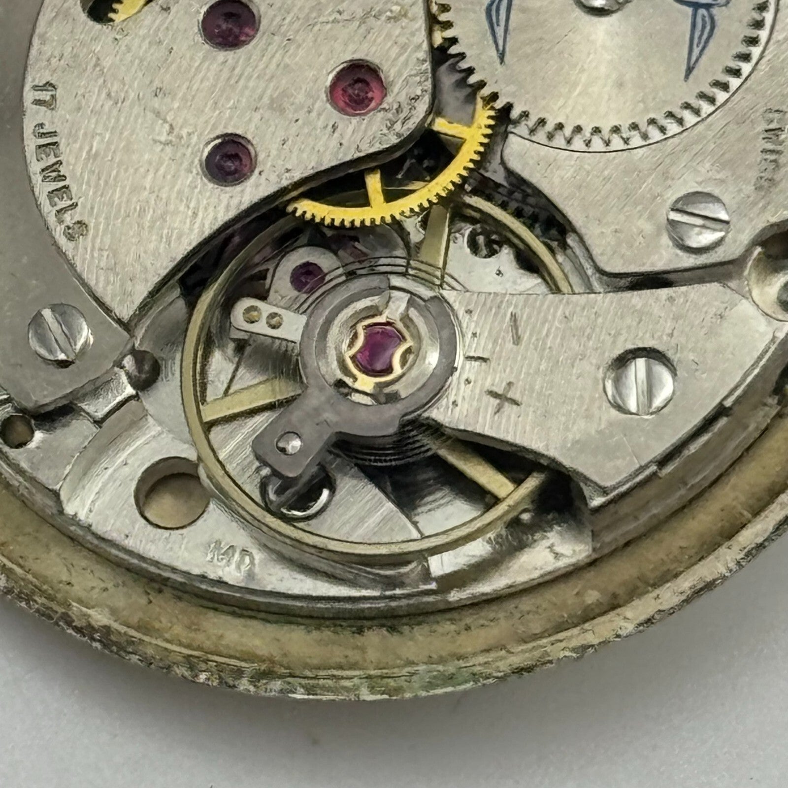 25.9mm Rotary AS 1900 / 01 Manual Wind Watch Movement Vintage Swiss PARTS SPARES