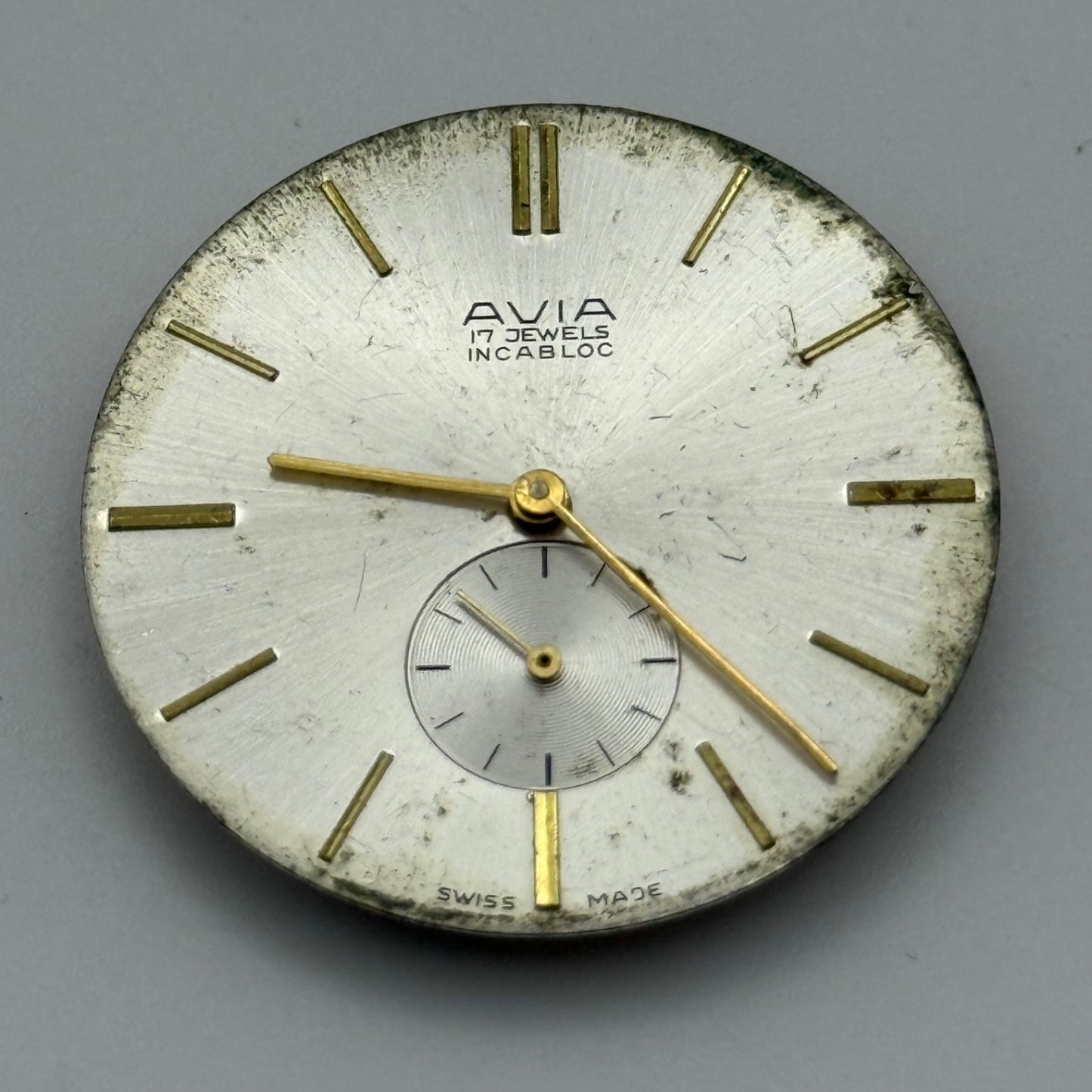 SGT 200 E4 Watch Movement Avia Ticking Manual Wind Vintage Parts Repair 23.6mm