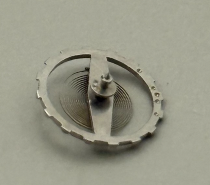 EB 1333 Balance Wheel Complete And Spring  8¾’’’ 118 Watch Movement Parts NOS