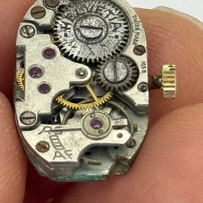 12.8mm Vintage Helvetia 105B Swiss Made Manual Wind Watch Movement PARTS REPAIR