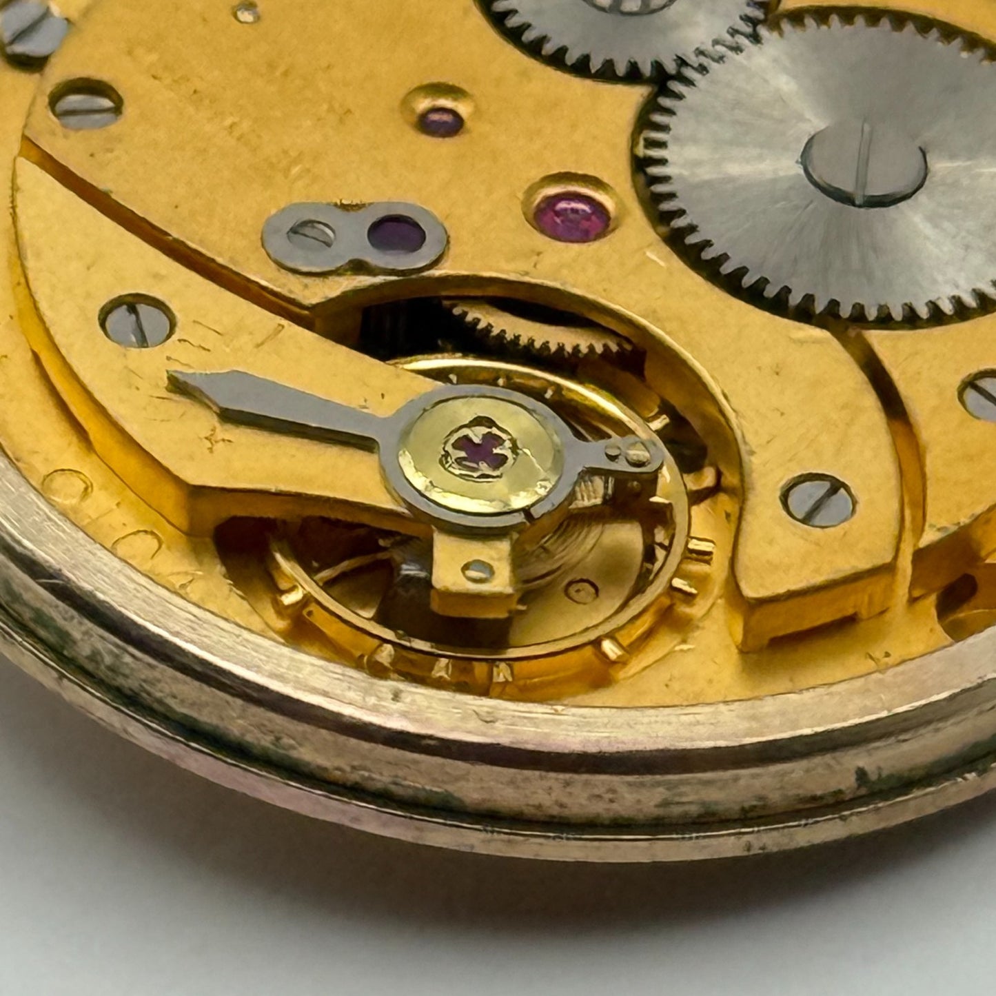 Smiths Imperial 617 Cal 0104 Watch Movement Running Manual Wind Parts 31.4mm