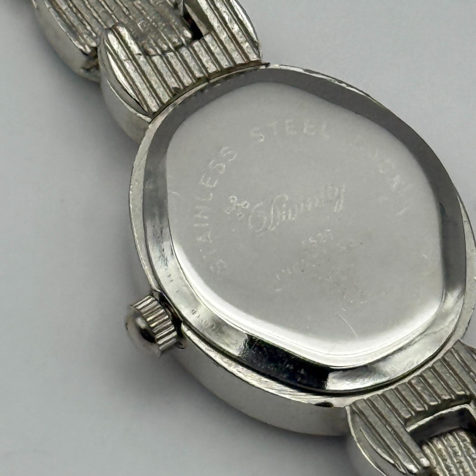 Divinity Ladies Quartz Watch Oval Dial Silver Tone Bracelet Working 19mm