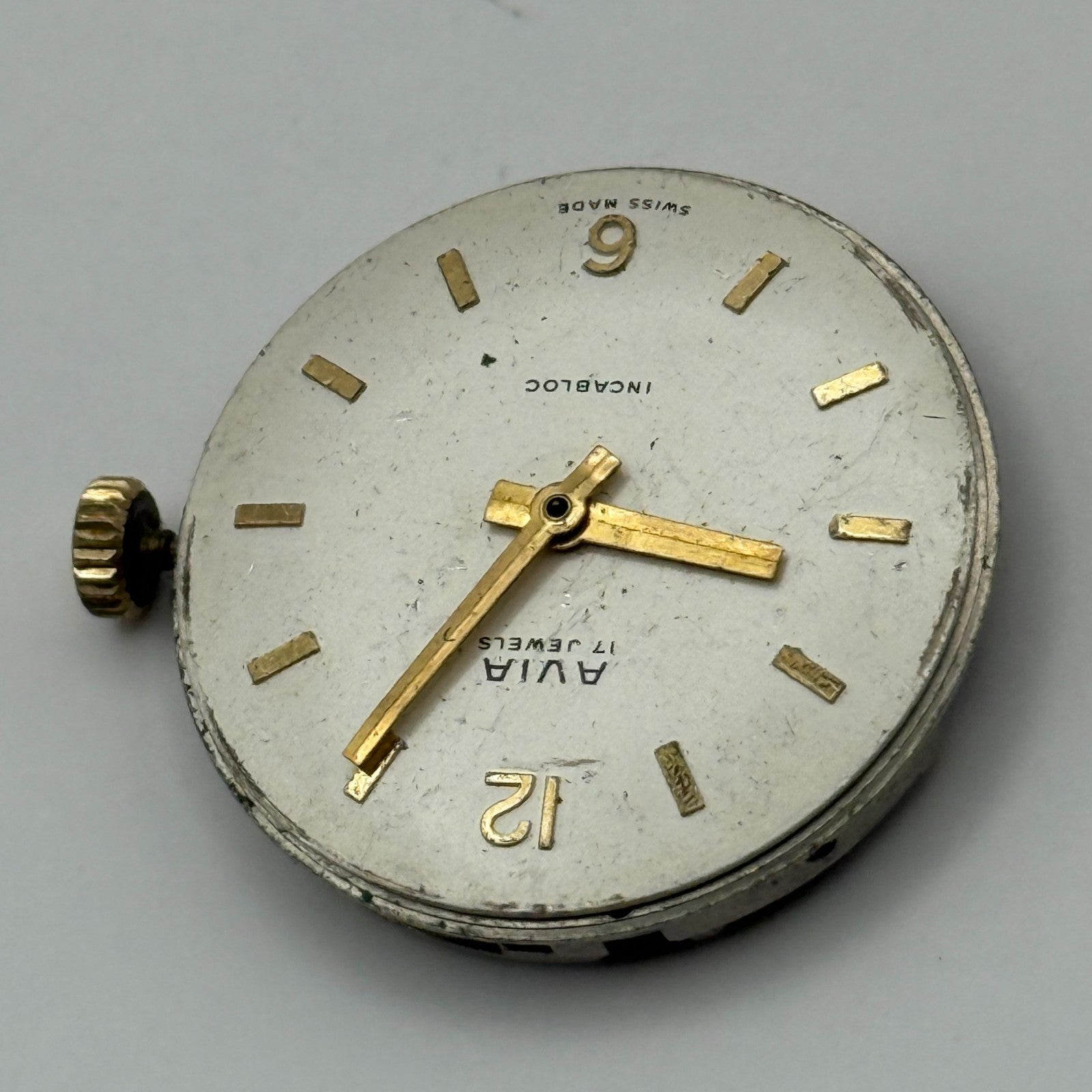 FHF ST 96 Watch Movement Avia Manual Wind Vintage Swiss Parts Repair 25.9mm