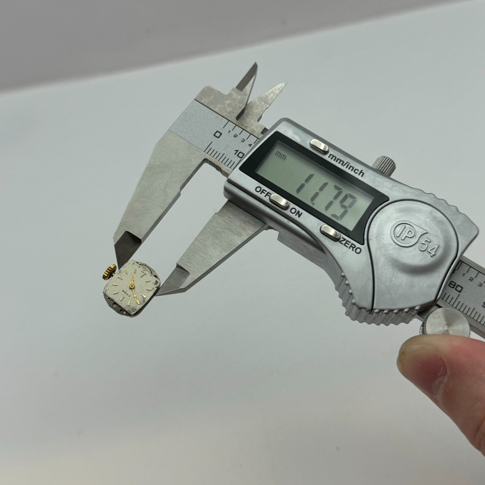 11.7mm Running Ladies Cyma 15 Jewels Manual Wind Watch Movement Dial Hands PARTS