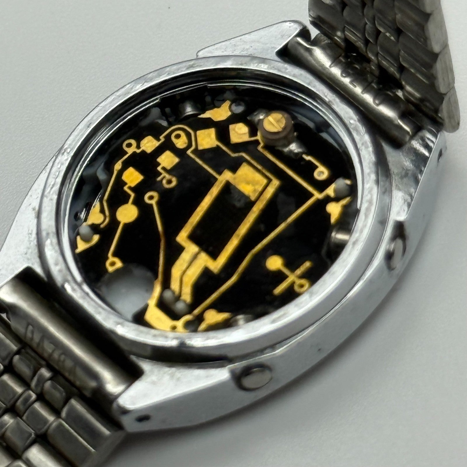 Seiko Alba Ladies Digital Chronograph Quartz Watch 23mm UNTESTED PARTS