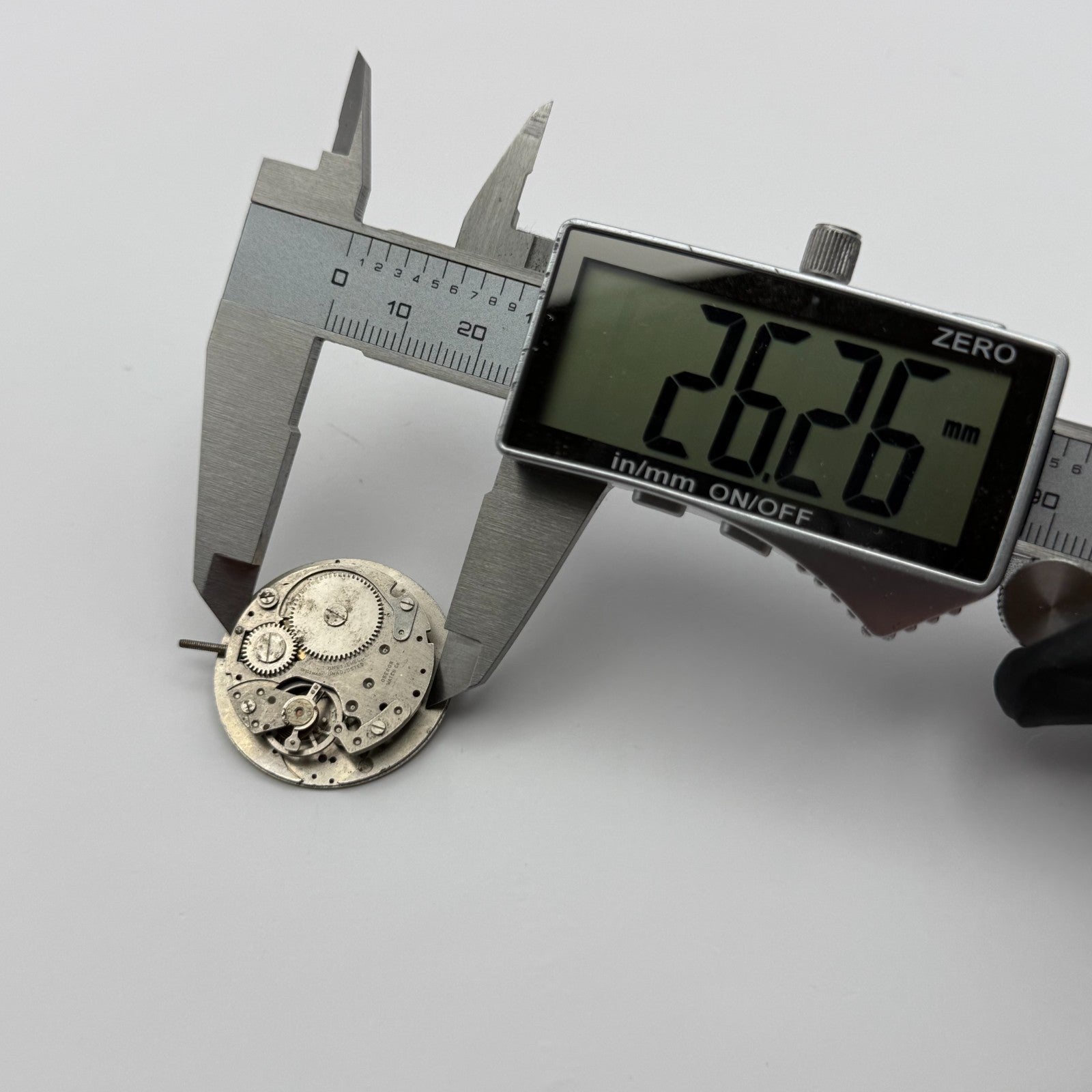 BFG 866 Watch Movement Oberon Manual Wind Vintage Swiss Parts Repair 26.2mm