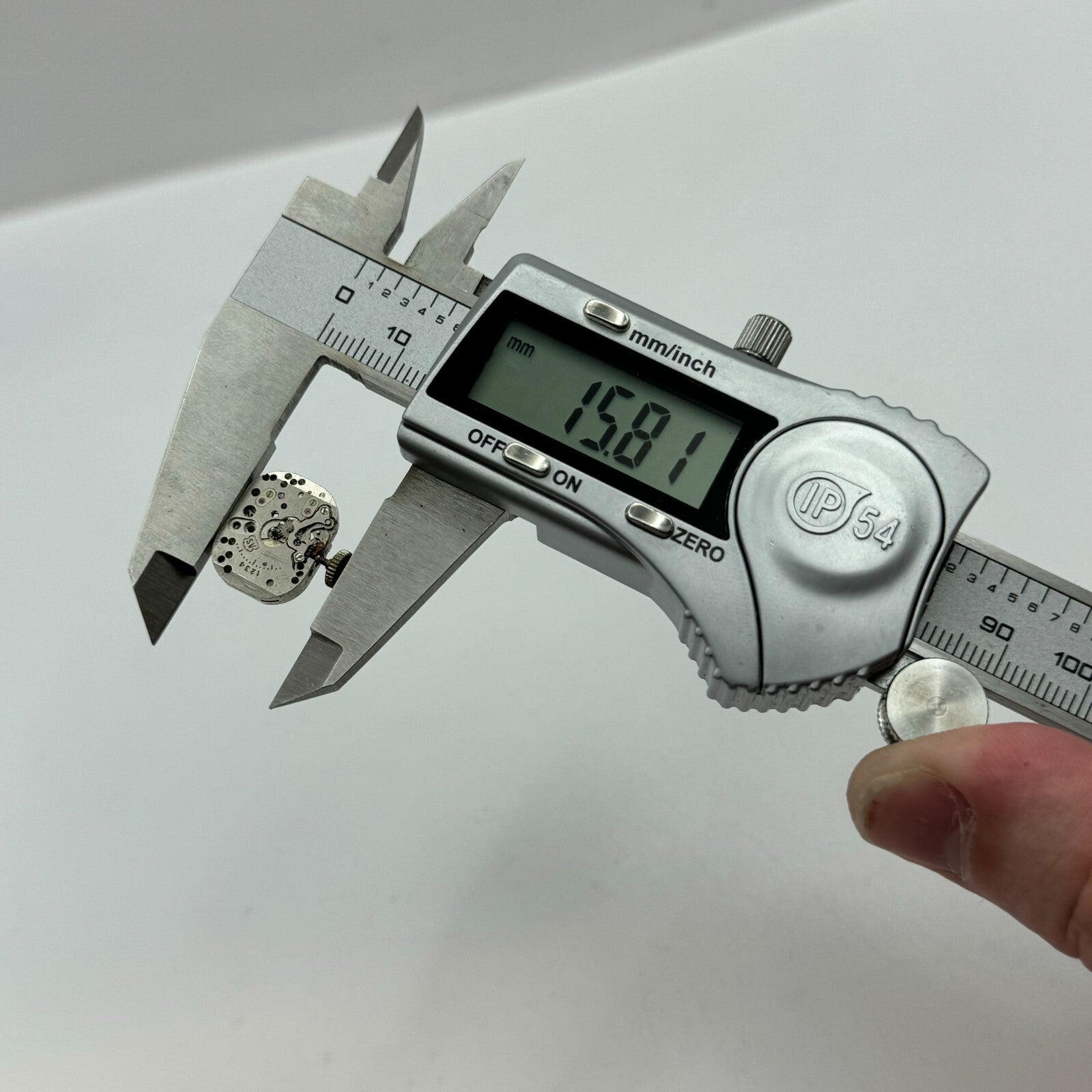 AS 1234 Ladies Manual Wind Watch Movement Swiss 17 Jewels Parts Repair 12.2mm