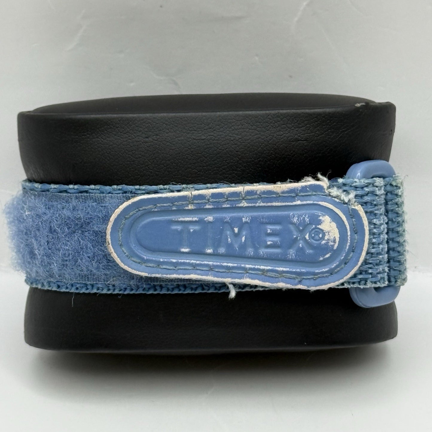 29mm Working Vintage Ladies Timex CR 1216 Blue Dial Strap Quartz Watch