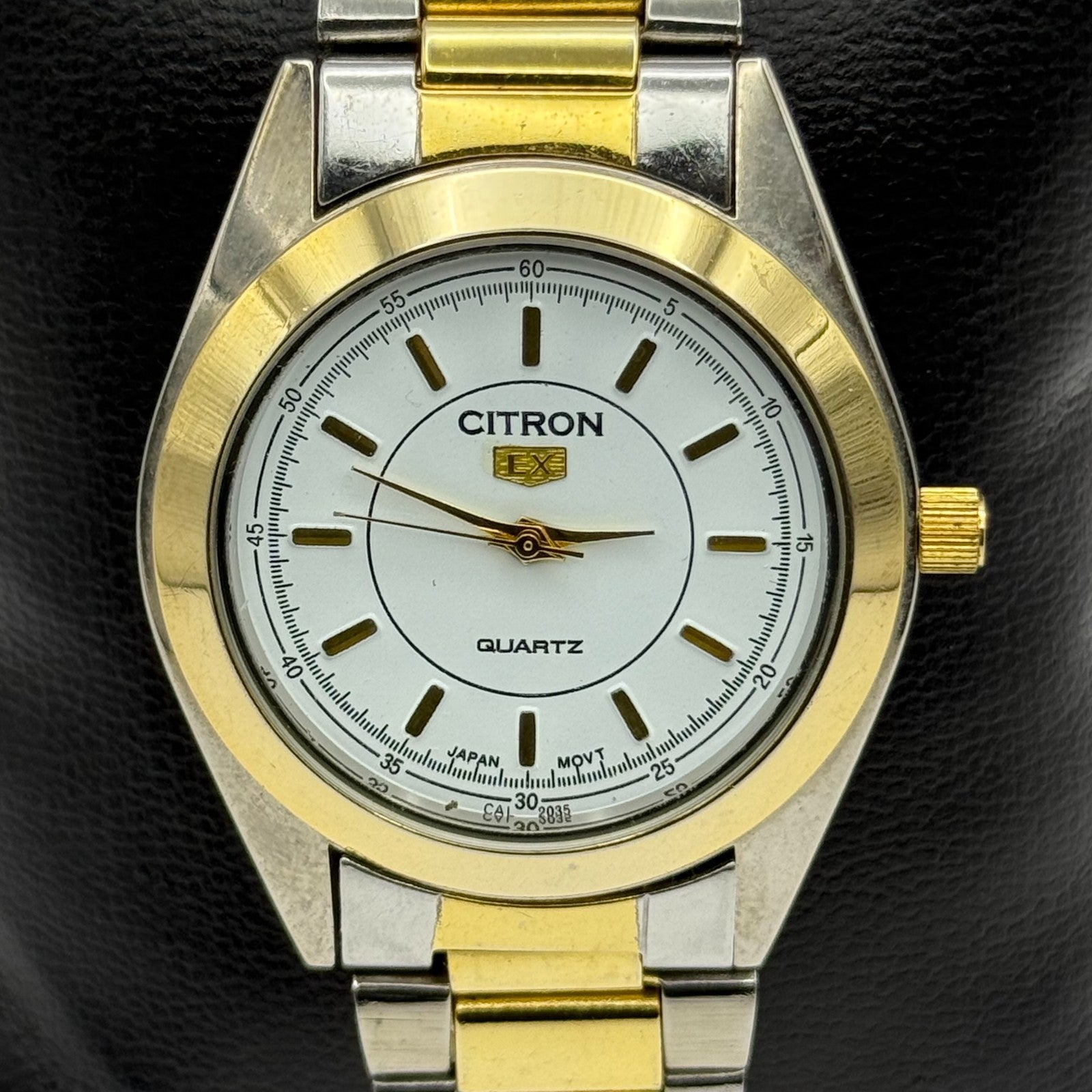 Citron EX Men's Quartz Watch White Dial Two-Tone Bracelet Japan Working 36mm
