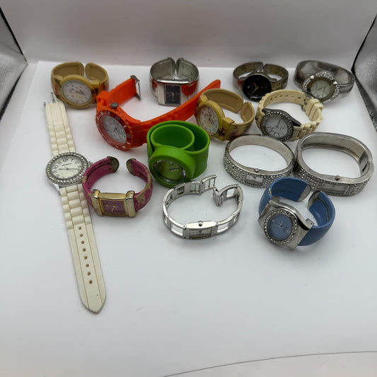 Large Bundle Of Vintage / Modern Quartz Watches Joblot UNTESTED PARTS REPAIR