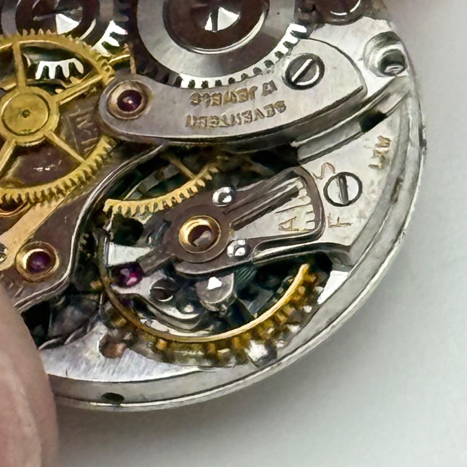 Longines 8LN Centre Seconds Manual Wind Watch Movement RARE Vintage PARTS 19.5mm