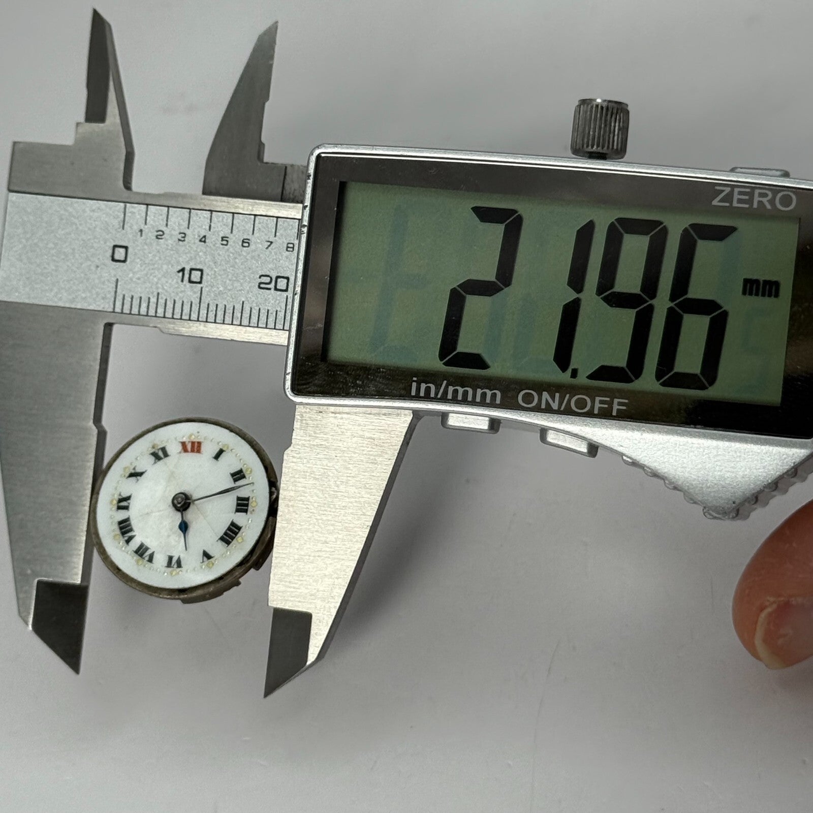 21.9mm Vintage Lanco 15 Jewels Swiss Trench Watch Movement Manual Wind PARTS