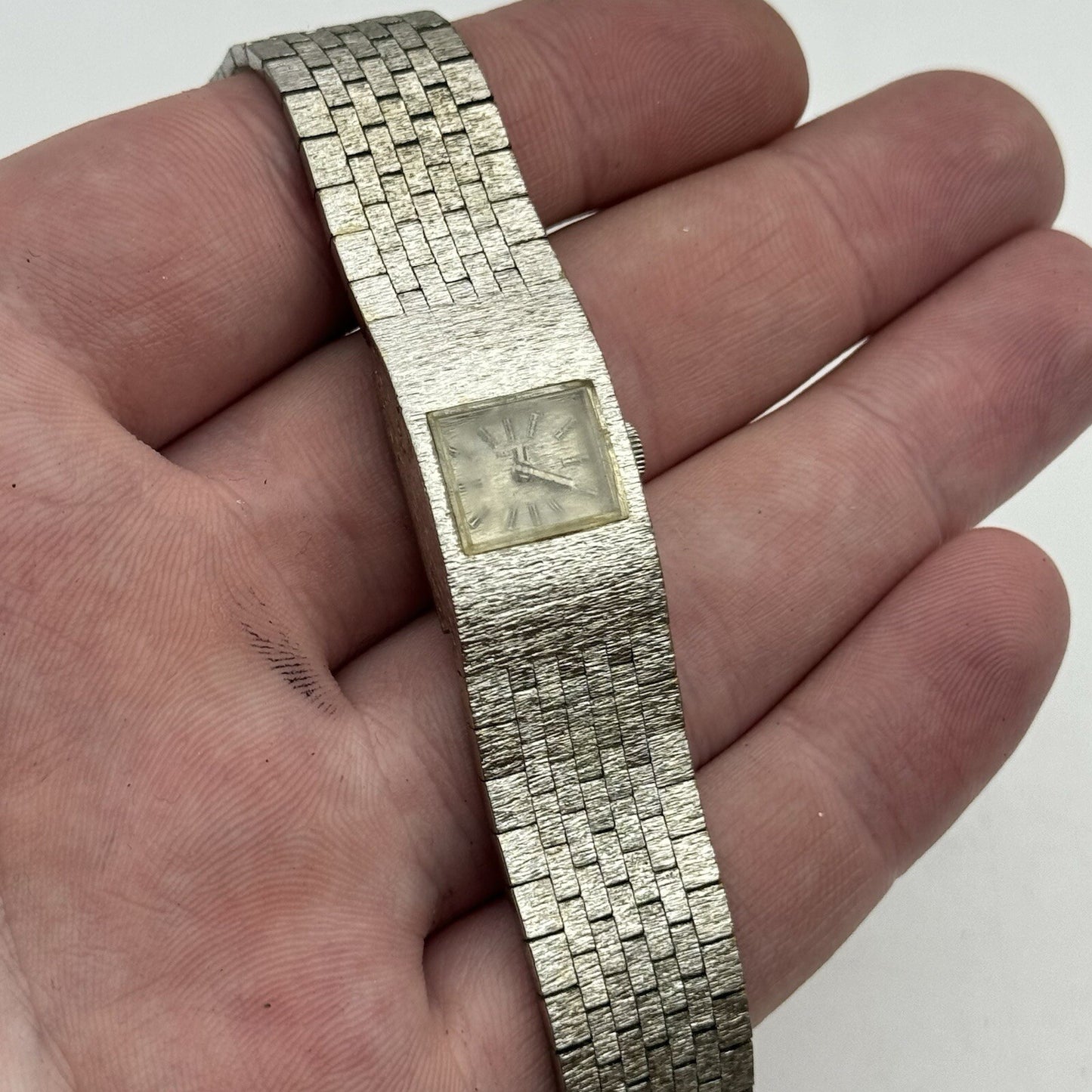 16mm Ladies Rotary Silver Tone Swiss Manual Wind Vintage Watch NOT KEEPING TIME
