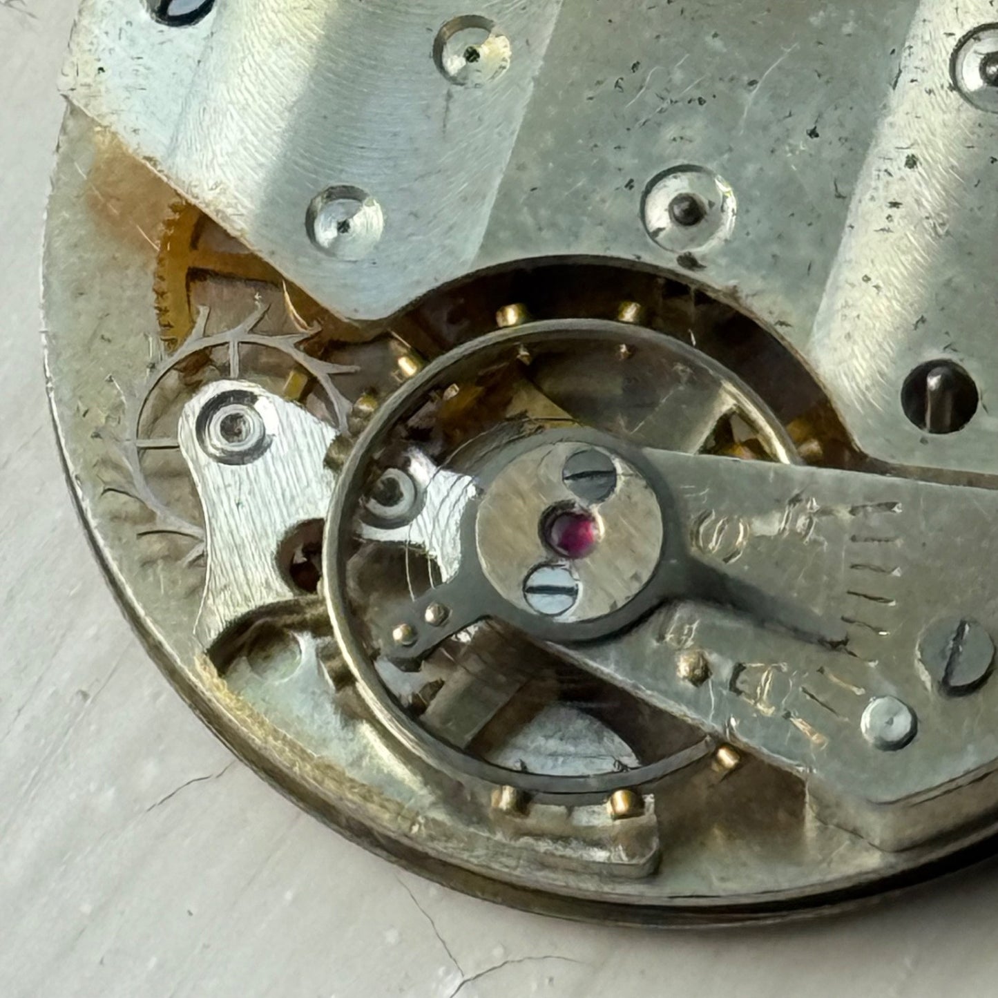 26mm Vintage Sub Seconds Good Balance Swiss Manual Wind Watch PARTS / REPAIR