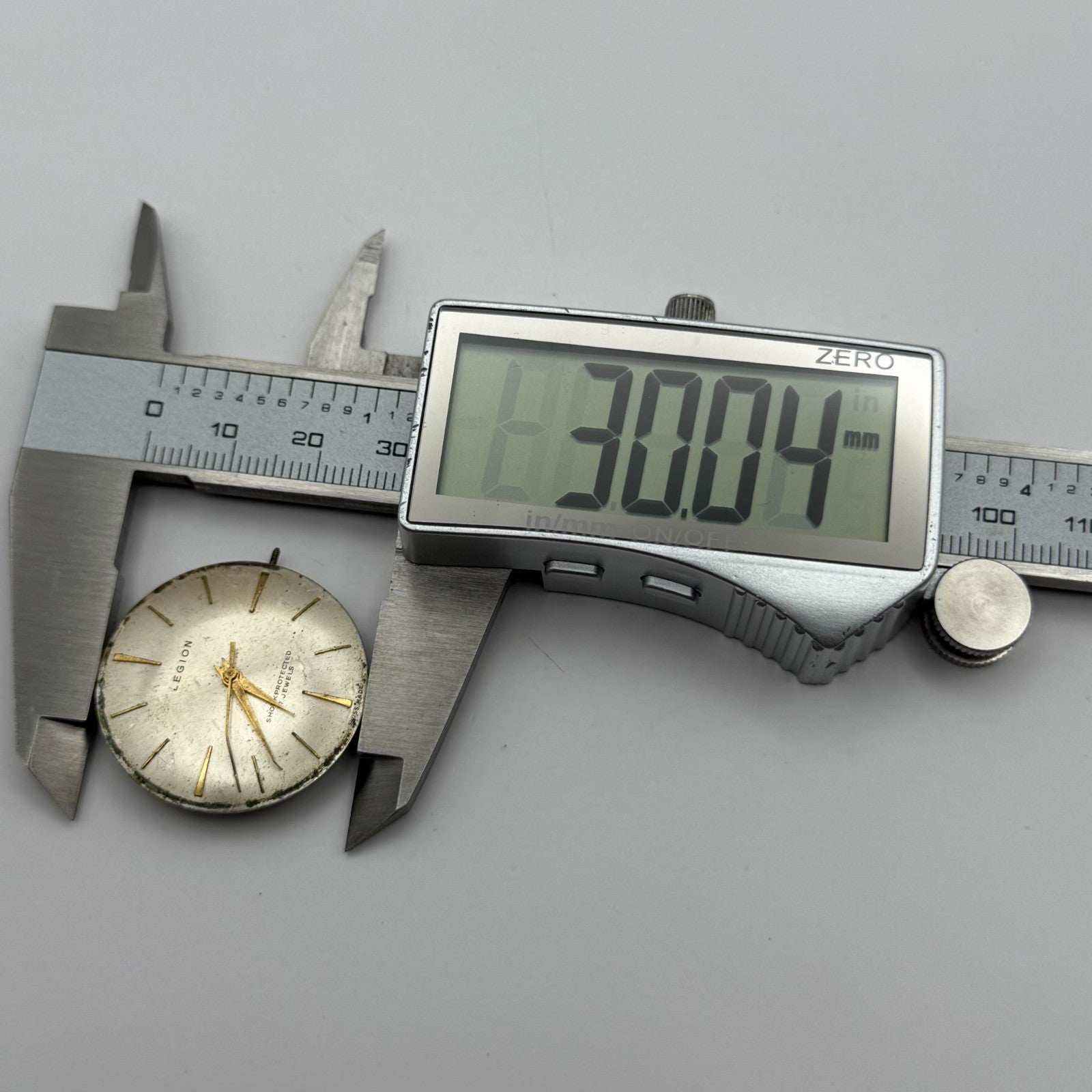 FHF ST 96 Watch Movement Legion Manual Wind Vintage Swiss Parts Repair 25.8mm