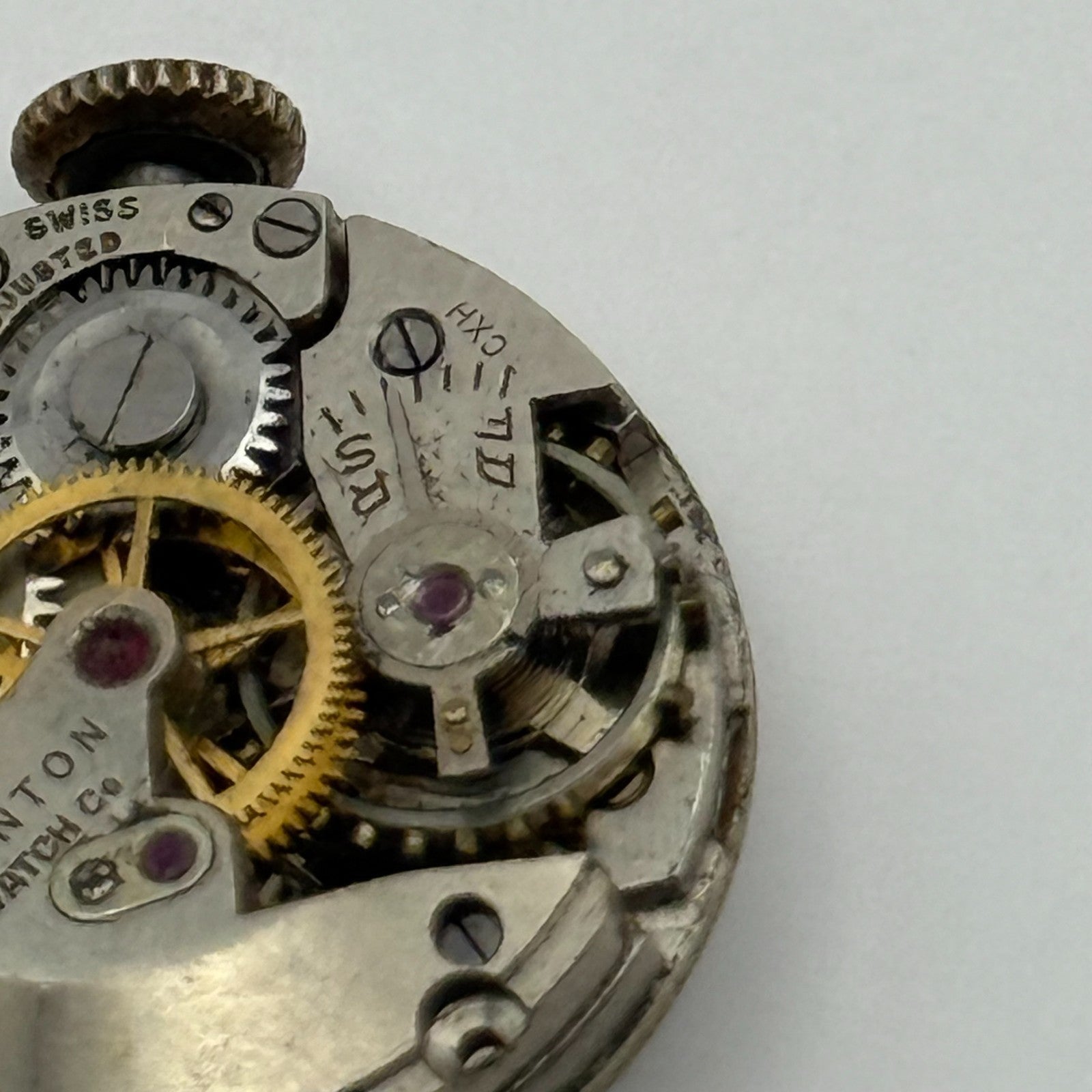 Clinton Sweep Seconds Watch Movement Running Manual Wind Vintage Parts 19.7mm