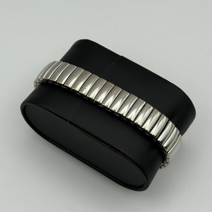 Gerard Pasquier Ladies Quartz Watch Silver Tone Expandable Band Working 19mm