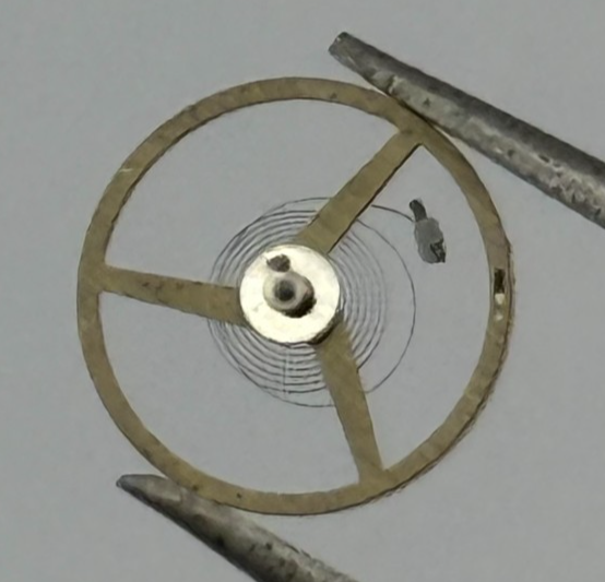 ETA 2412 Balance Wheel Complete And Spring  1413 M Watch Movement Parts NOS