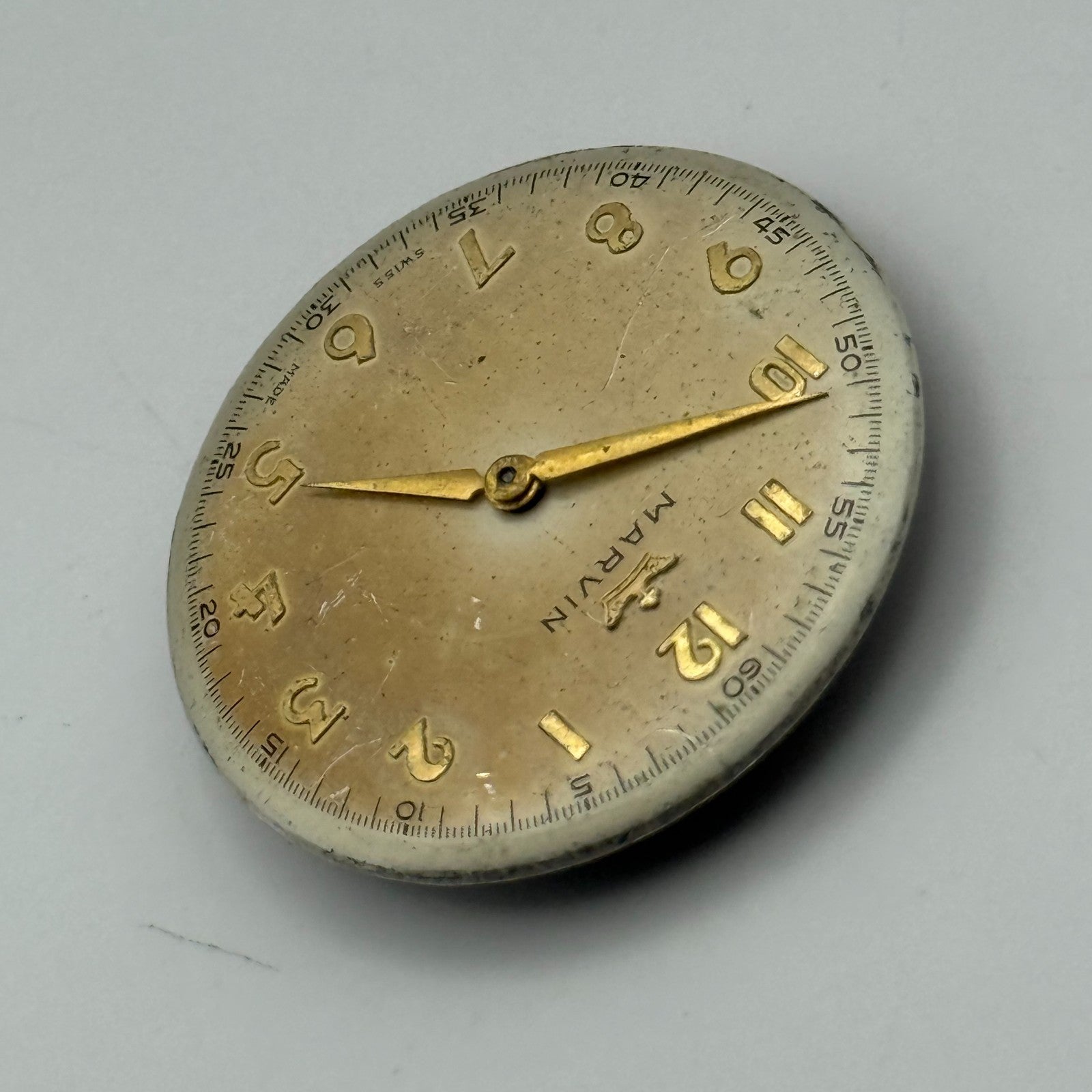 Marvin 560 Watch Movement Manual Wind Vintage Swiss 17 Jewels Parts 23.6mm