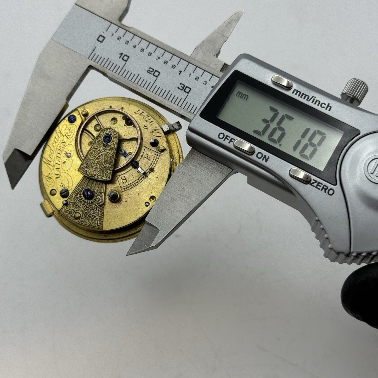 41.7mm J Medcalf Malden Road Antique Fusee Pocket Watch Movement FOR PARTS