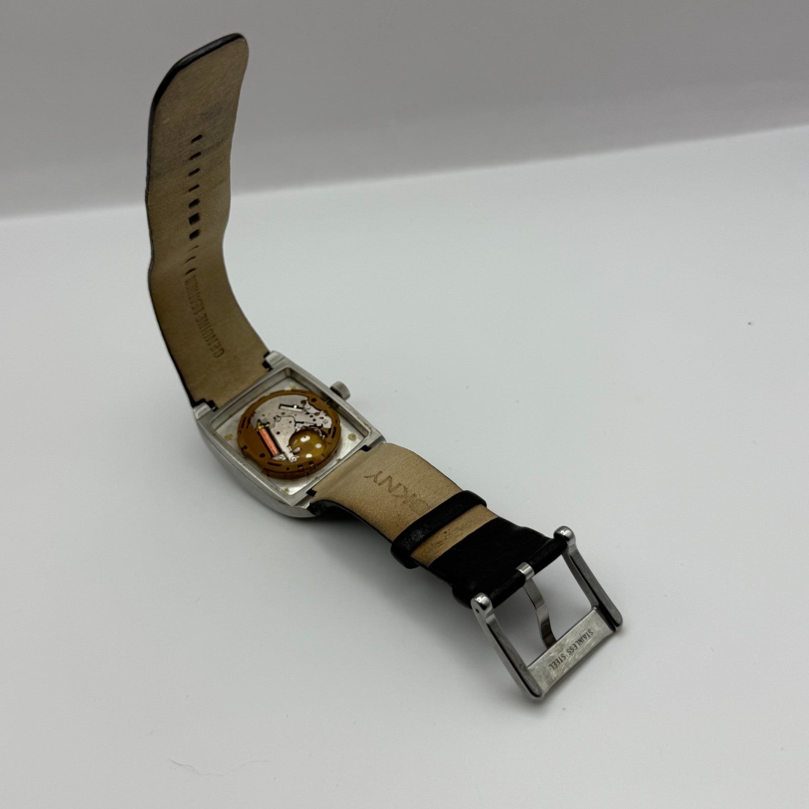 DKNY NY-1316 Quartz Watch Date Dial Black Leather Strap 34mm PARTS REPAIR