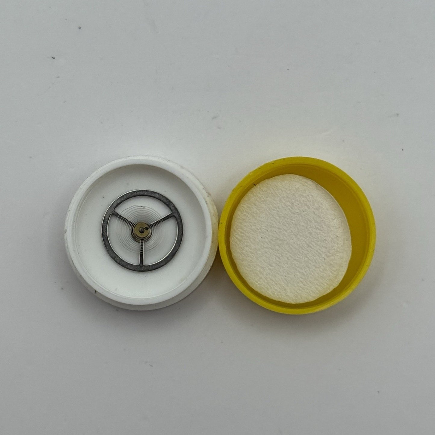 BFG 866 DGT Balance Wheel Complete And Spring Renata 64 Watch Movement Parts NOS