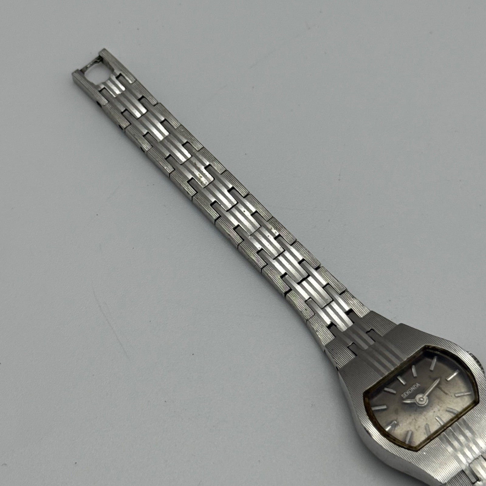 20mm Vintage Sekonda 17 Jewels USSR Soviet Manual Wind Watch PARTS / REPAIR