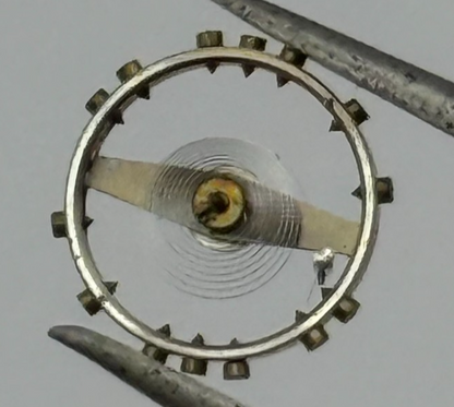 FEF 370 371 Balance Wheel Complete And Spring  176 Watch Movement Parts NOS