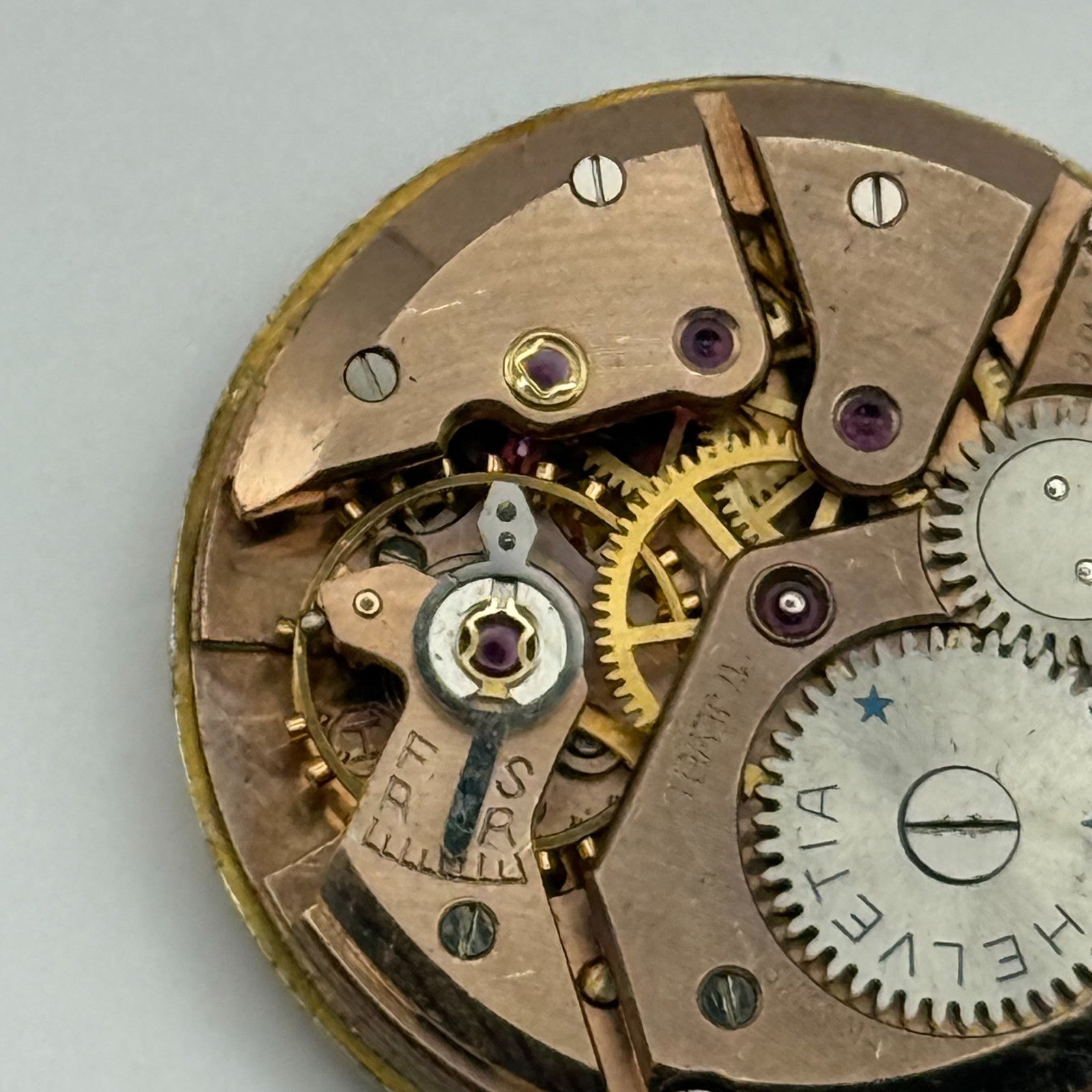 Helvetia 80C Watch Movement Manual Wind Vintage Swiss 17 Jewels Parts 25.6mm
