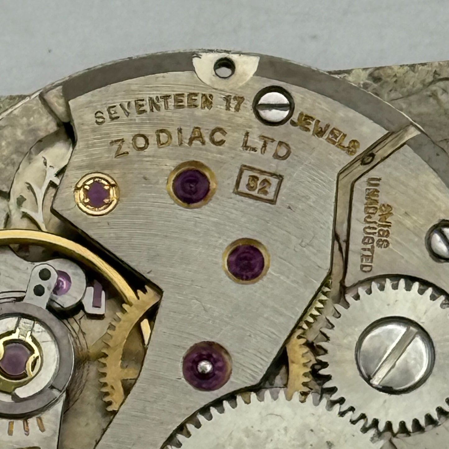 21.9mm Running Vintage Zodiac Cal 52 Favre Leuba Watch Movement PARTS REPAIR