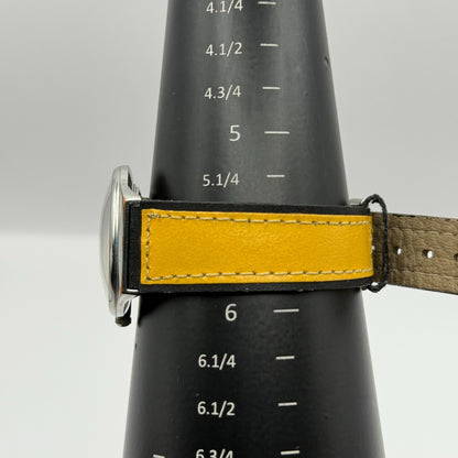 Scene Ladies Quartz Watch Black Dial Yellow Leather Strap Working 32mm