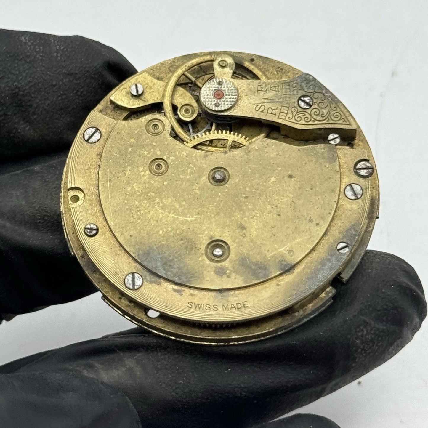 41.2mm Unidentified Swiss Antique Pocket Watch Movement FOR PARTS