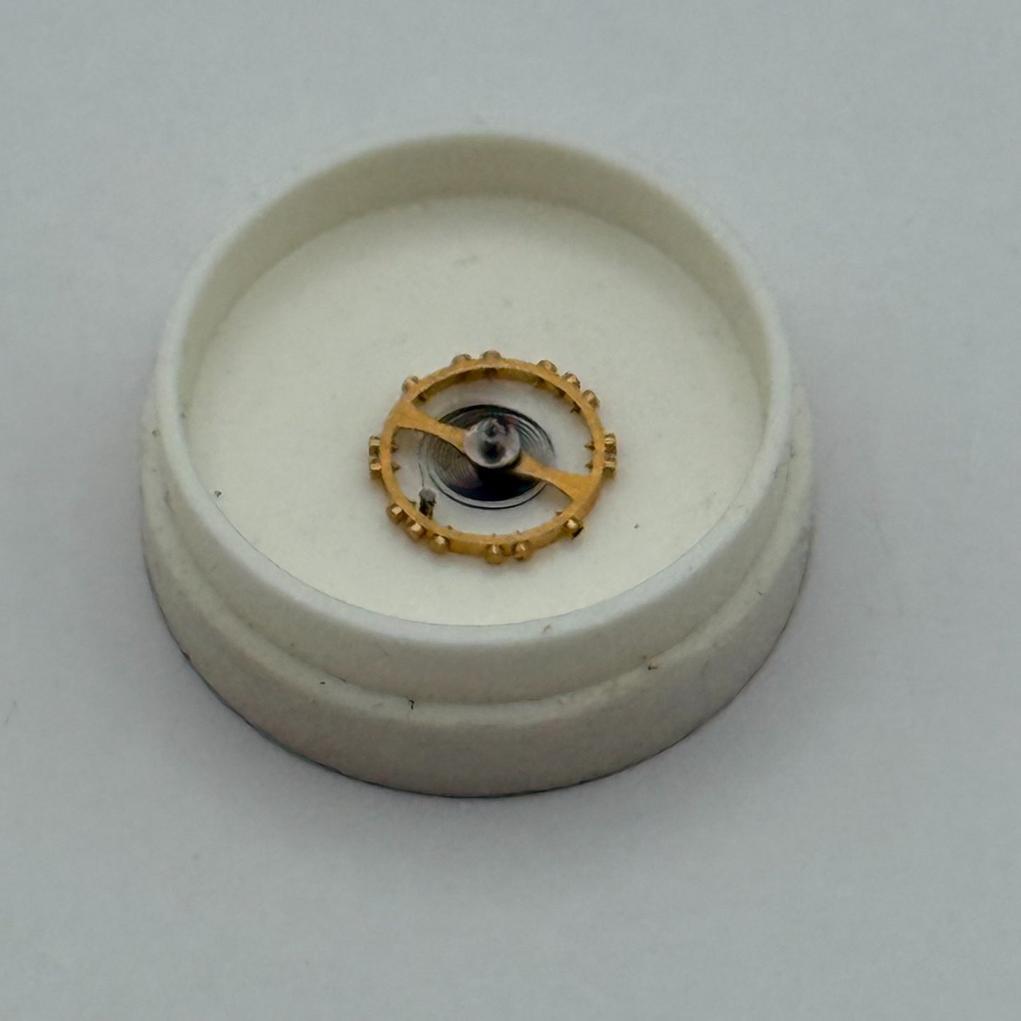 AS 976 1012 Balance Wheel Complete And Spring 29 M Watch Movement Parts NOS