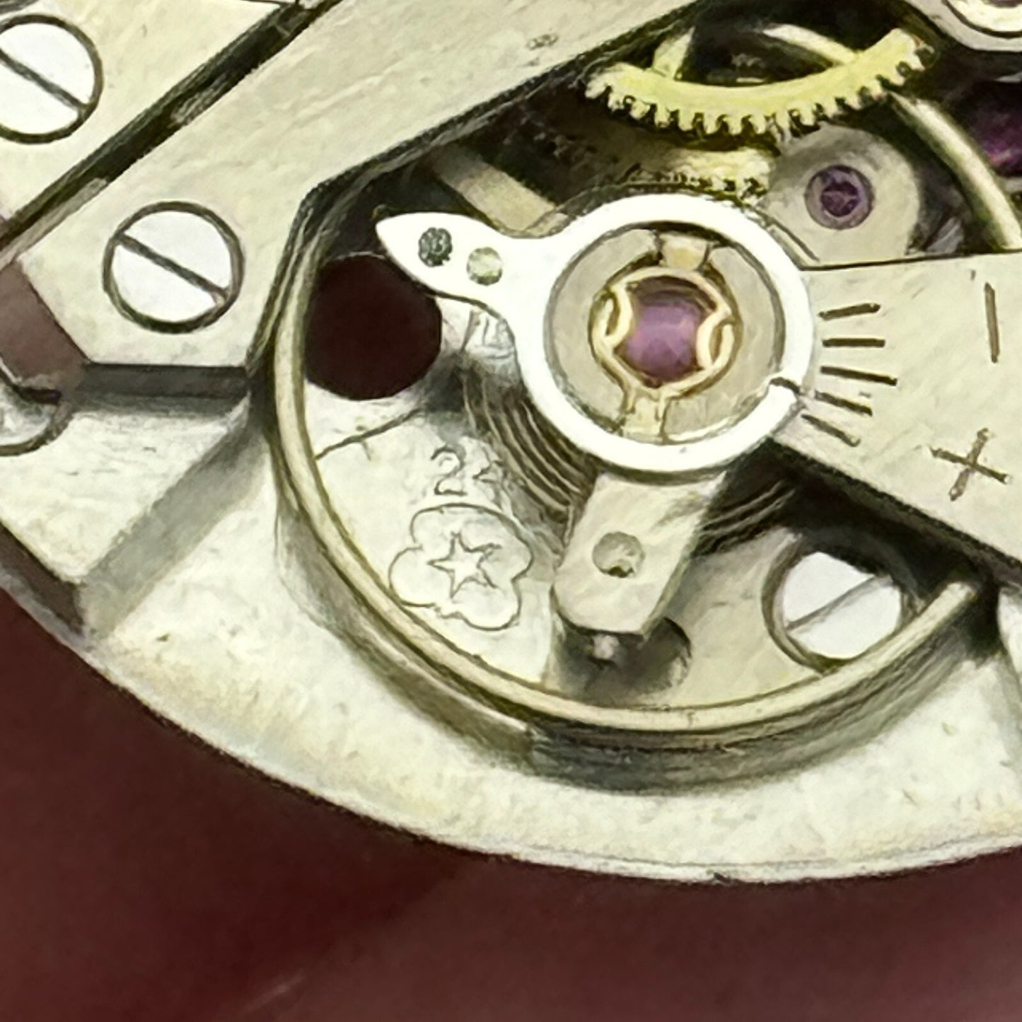 26mm Silvana Cal 240 17 Jewels Vintage Manual Wind Swiss Watch Movement PARTS