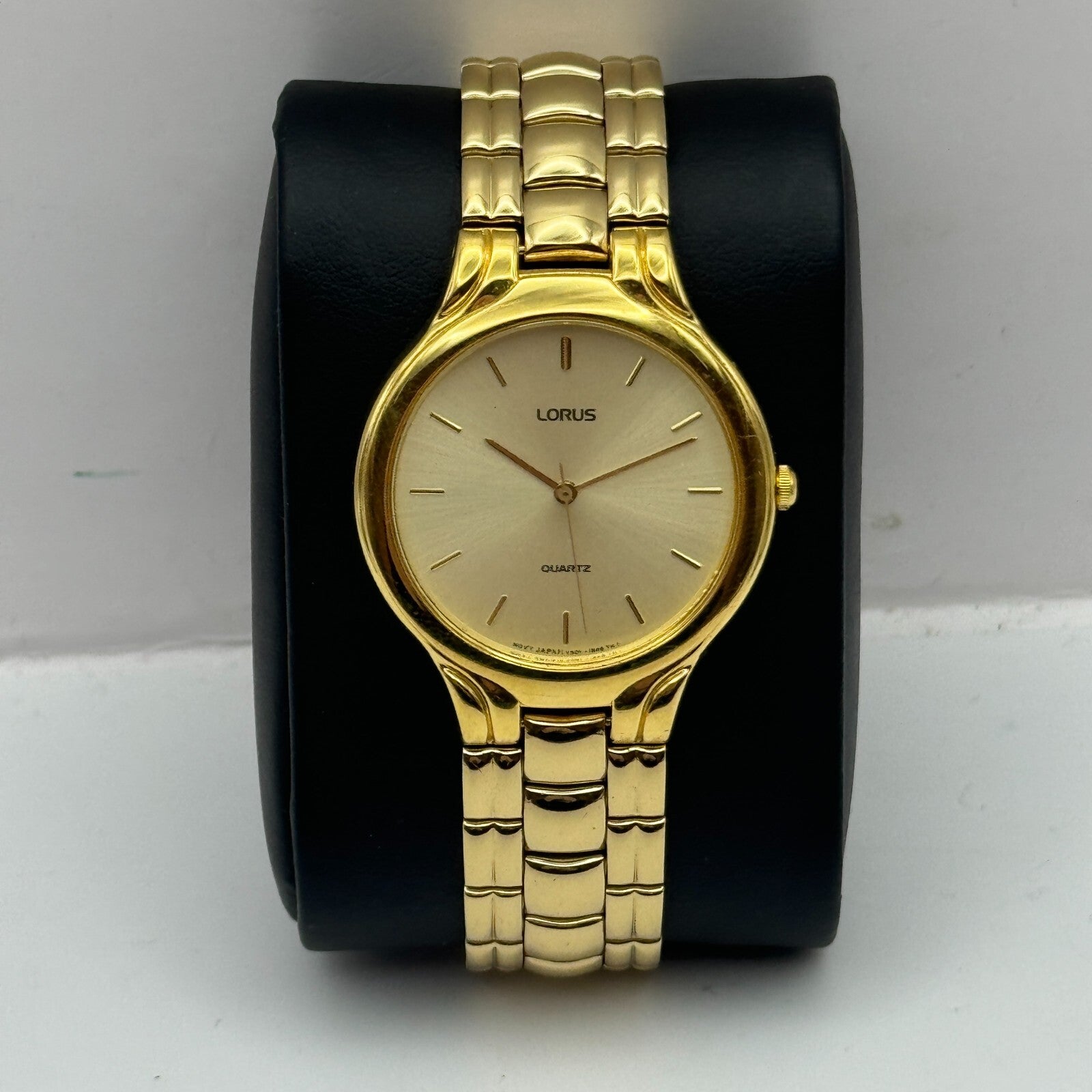 32mm Working Lorus V501-6J10 Quartz Watch Gold Tone New Battery 7.5 Inches