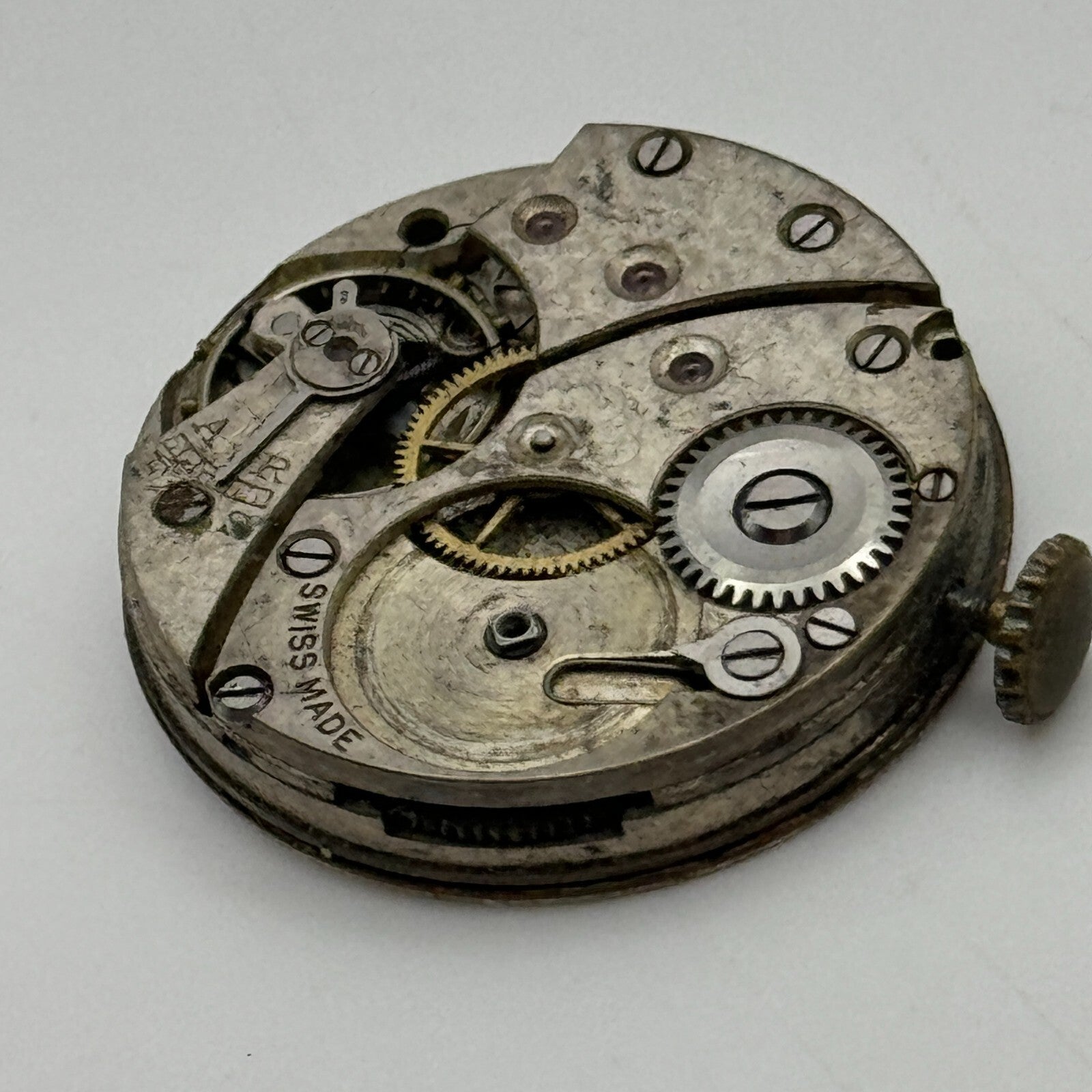 23.9mm Unidentified Swiss Sub Seconds Trench Watch Movement Manual Wind PARTS
