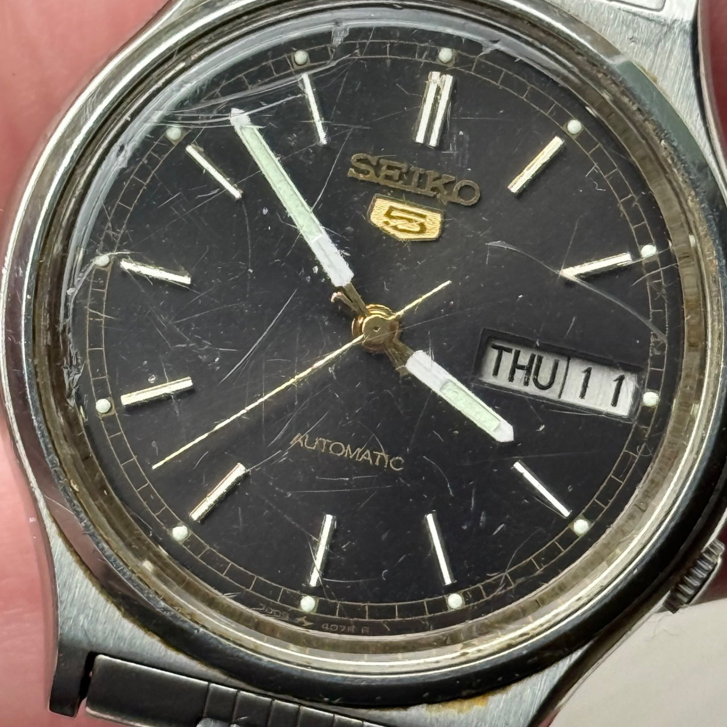 Men's Vintage Seiko 5 Watch Automatic Day Date 7009-3050 Bracelet 36mm To Repair