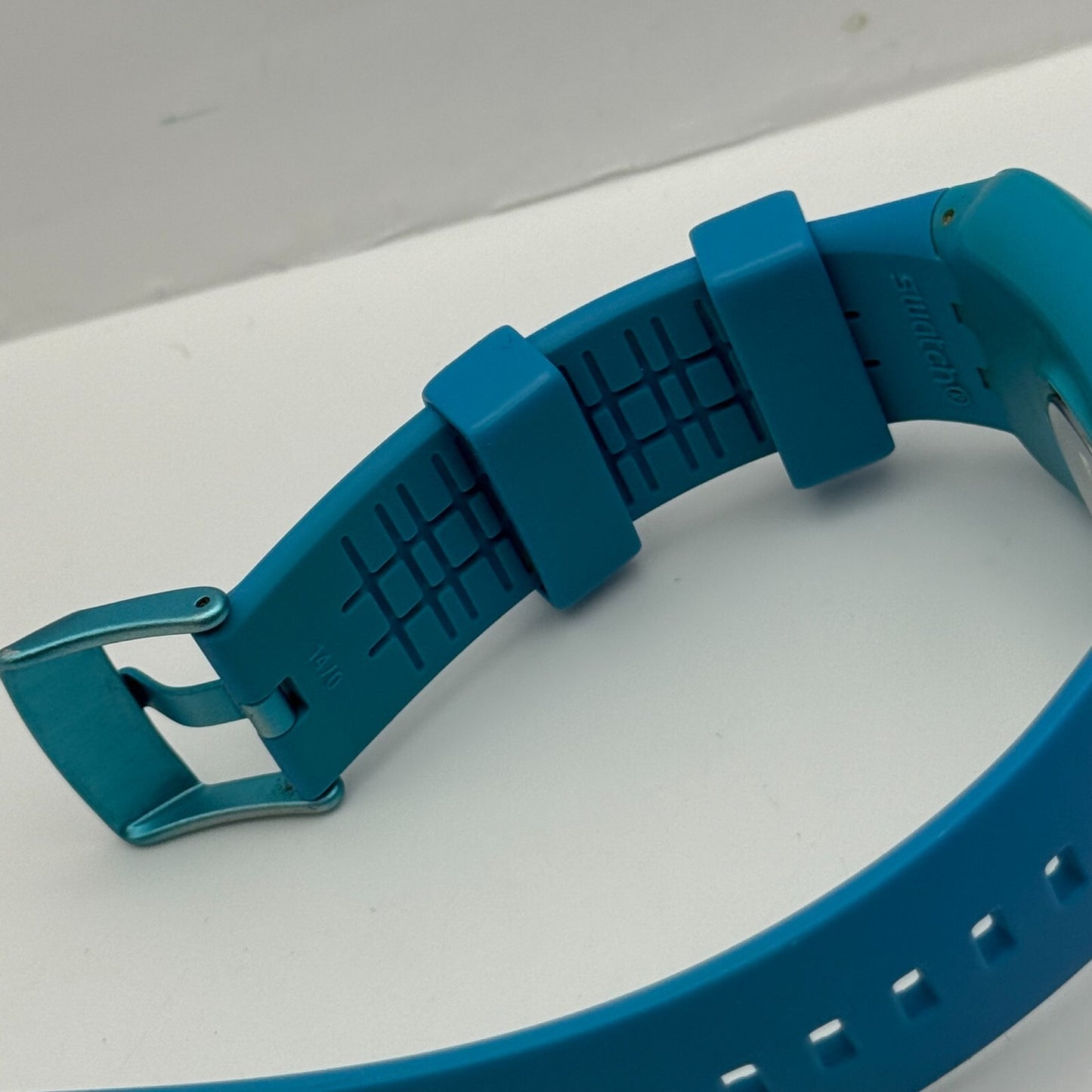 38mm Swatch Touch Blue SURS100 Swiss Digital Quartz Watch UNTESTED PARTS REPAIR