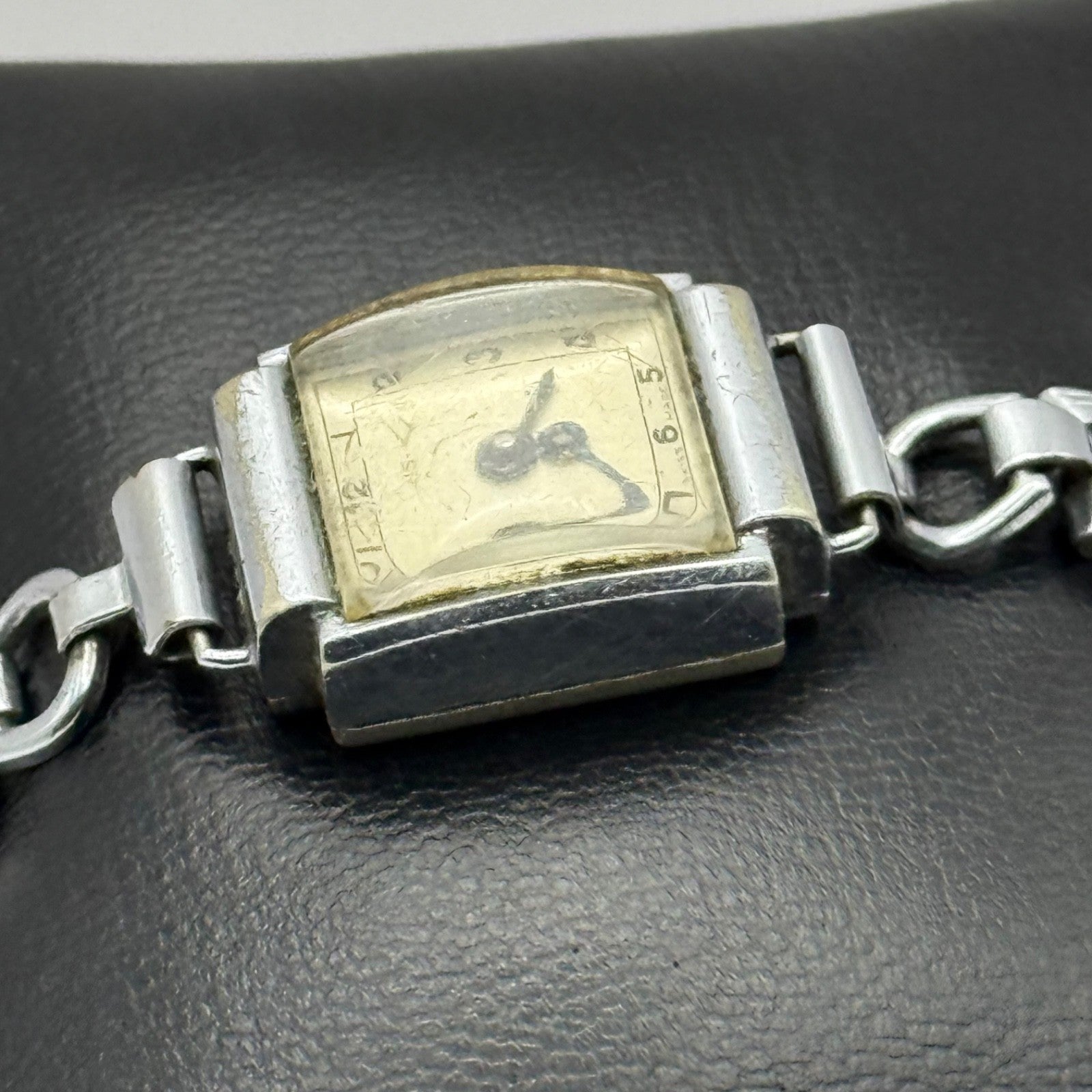 17mm Vintage Oris Ladies Swiss Prima Bracelet Manual Wind Watch PARTS / REPAIR