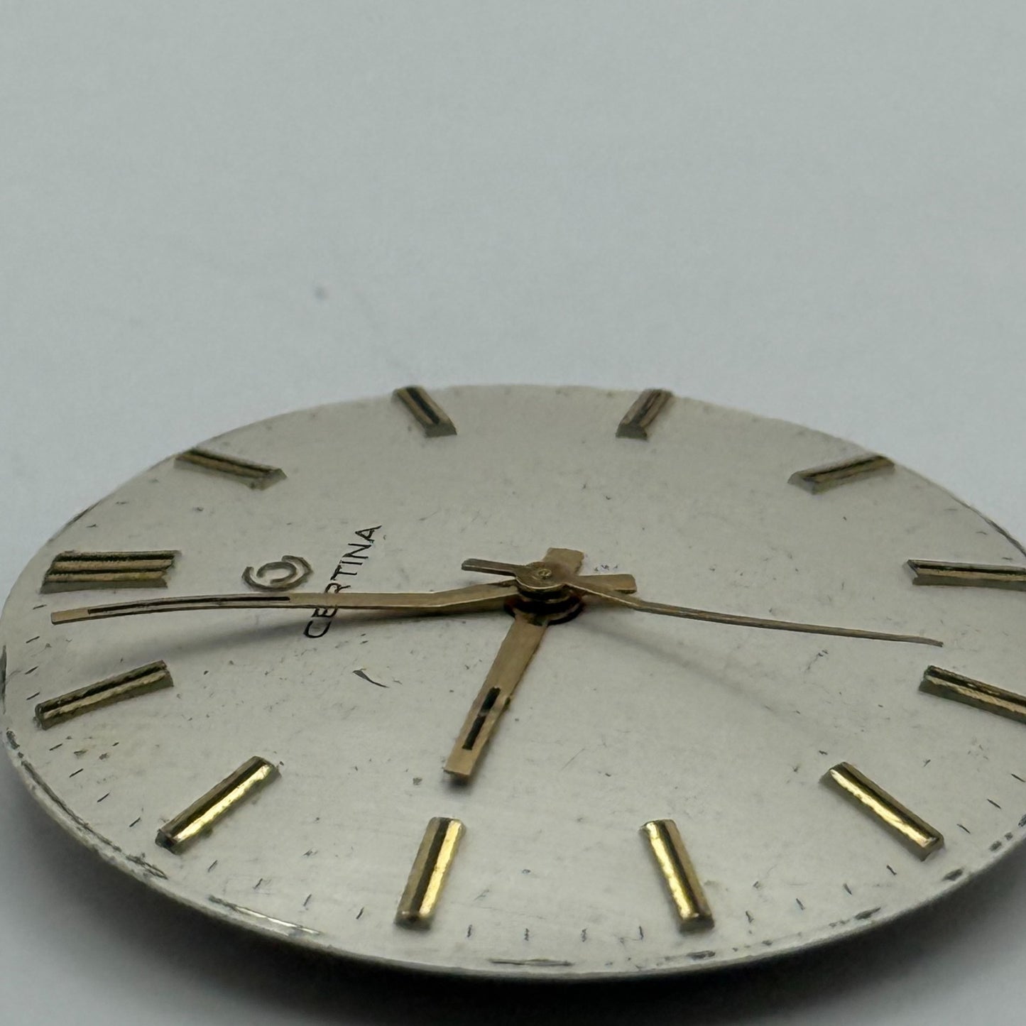 Certina 25-66 Watch Movement Manual Wind Vintage Swiss 17 Jewels Parts 25.8mm