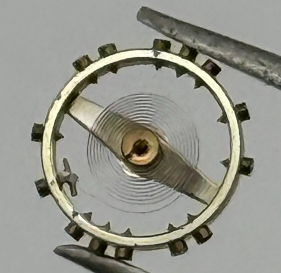 FEF 430 6600 Balance Wheel Complete And Spring 943 M Watch Movement Parts NOS