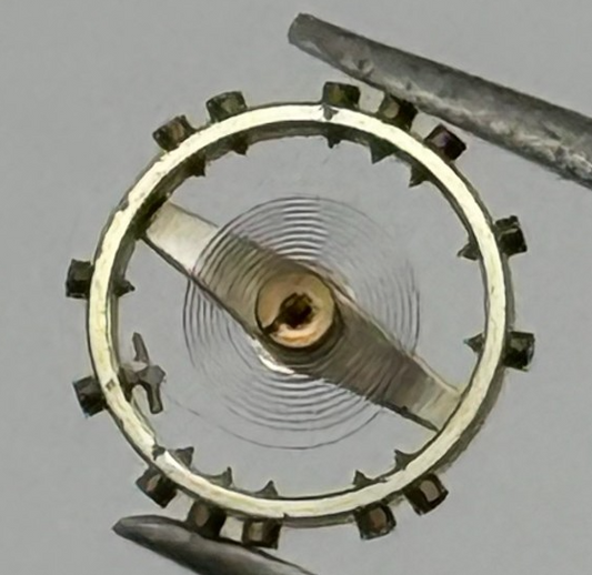 FEF 430 6600 Balance Wheel Complete And Spring 943 M Watch Movement Parts NOS