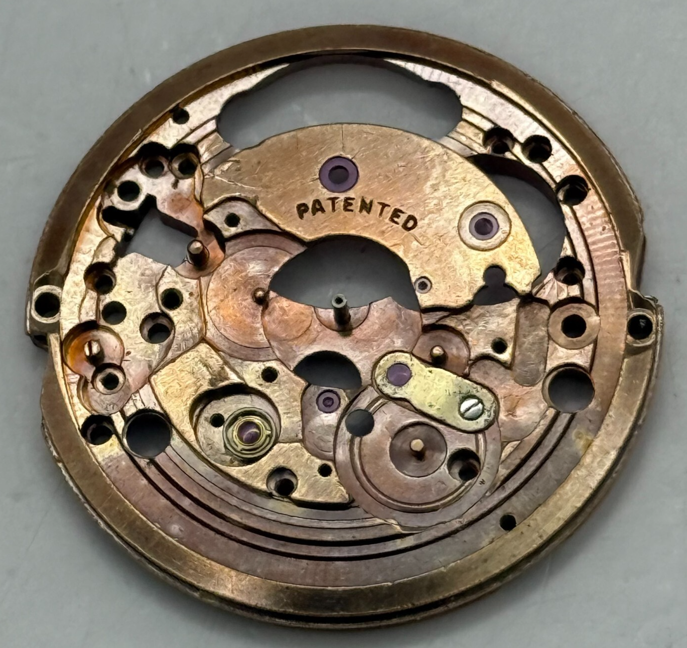 30.9mm Vintage Accurist ETA 2409 Partial Manual Wind Watch Movement PARTS REPAIR