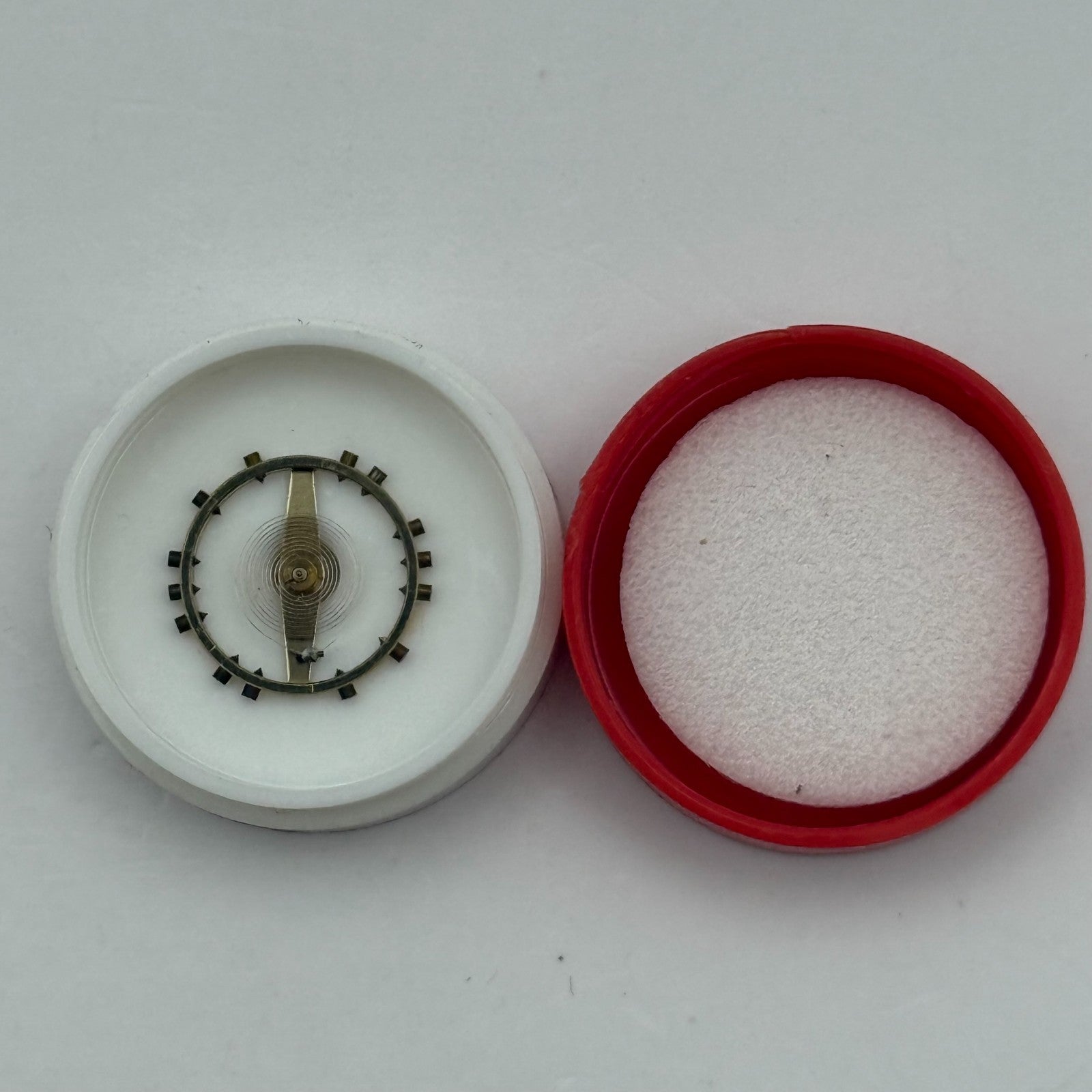 AS 984 Balance Wheel Complete And Spring 10 1/4''' 30 M Watch Movement Parts NOS