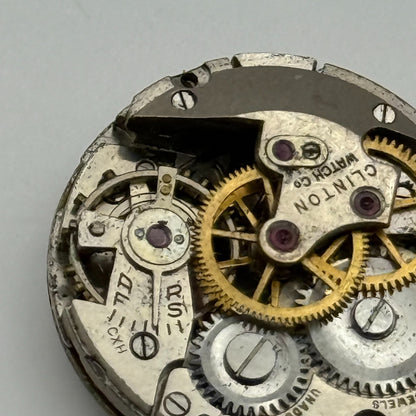 Clinton Sweep Seconds Watch Movement Running Manual Wind Vintage Parts 19.7mm