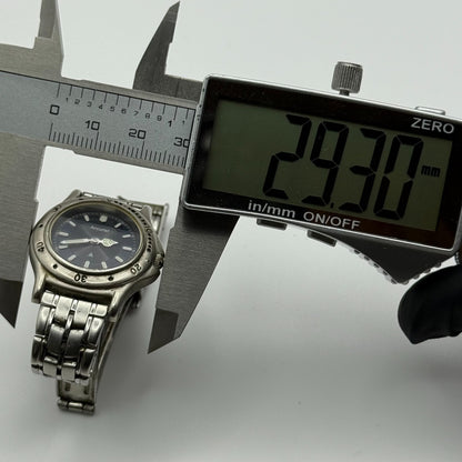 Accurist Ladies Quartz Watch Black Dial Silver Tone Bracelet Japan Working 27mm