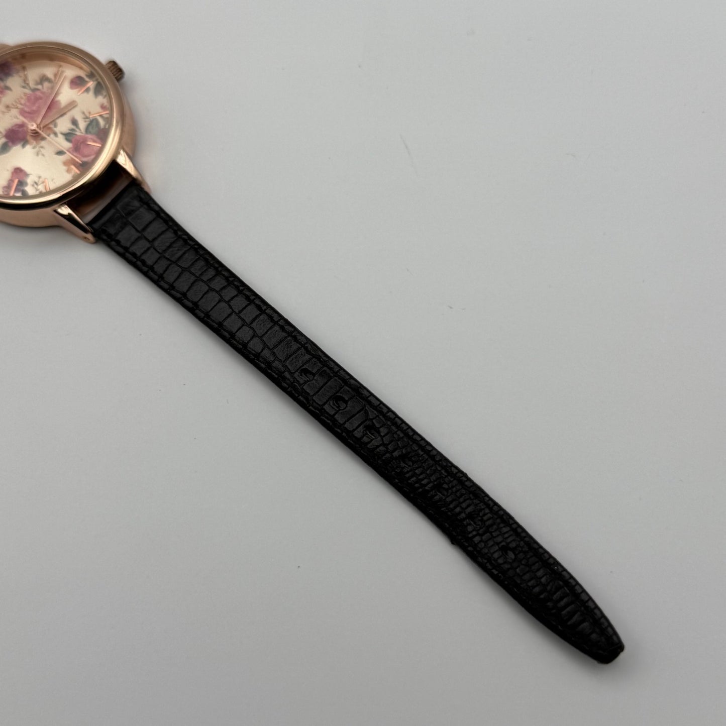 Kahuna Ladies Quartz Watch Floral Dial Black Leather Strap Working 30mm